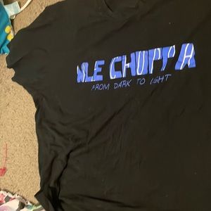 Graphic tee